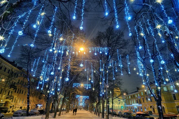 Світлі Ілюмінації Деревах Прикрасьте Місто Перед Різдвом — стокове фото