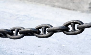 Deniz Demir zinciri.