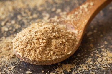 Beslenme bira closeup Maya flakes tahta kaşık