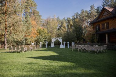 arch for the wedding ceremony in fall in the park