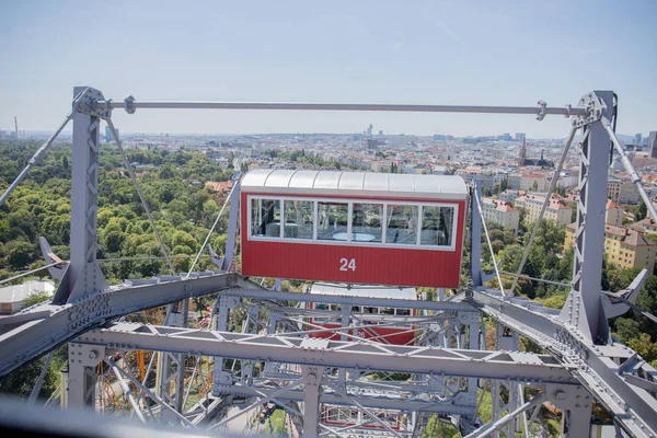 Ferris wheel in vienna city park Áustria — Fotografia de Stock