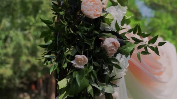 Арка Свадебной Церемонии Стульями — стоковое видео