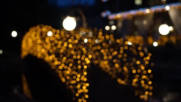 Brug Met Gele Lantaarns Bokeh — Stockvideo