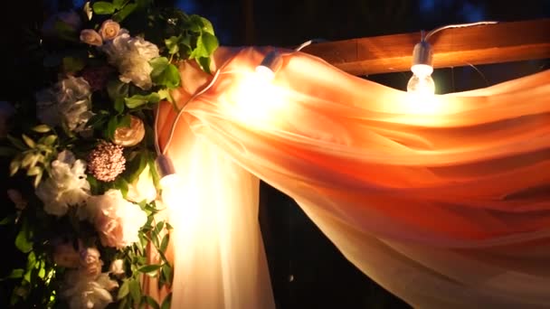 Łuk Ceremonię Ślubną Nocy — Wideo stockowe