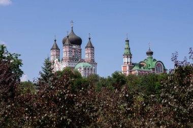 Yeşil Park 'taki kilise ve kilise