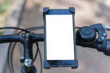 akıllı telefon bisiklet gidonunda.
