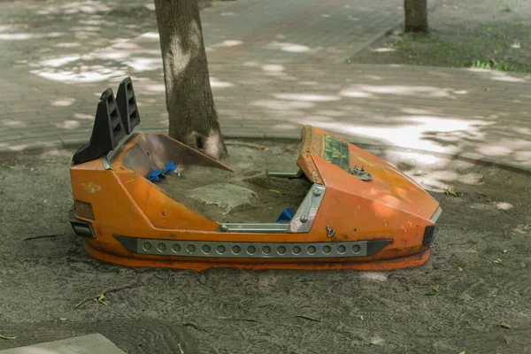 Abandoned Amusement Park Car — Stock Photo, Image