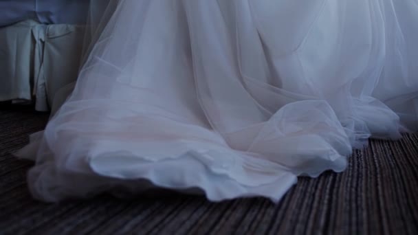 Robe Mariée Sur Sol Dans Chambre — Video