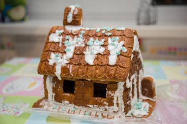 Masada tatil için zencefilli kurabiye evi