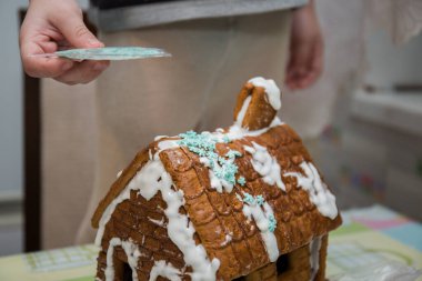 Masada tatil için zencefilli kurabiye evi