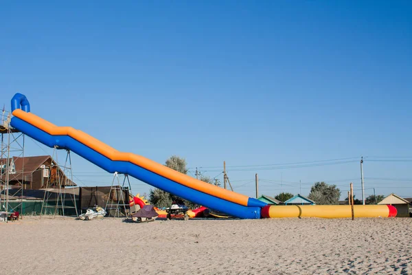 Tobogán Acuático Inflable Playa — Foto de Stock