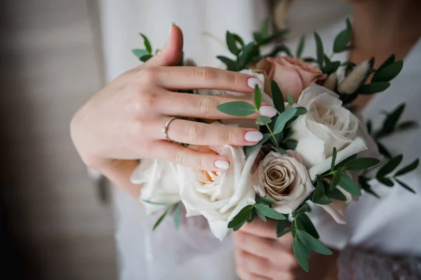 Wedding Bouquet Bride Hands — Stock Photo, Image