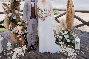 Düğün töreninde gelin ve damat.