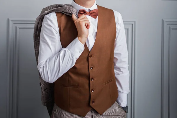 Man Bow Tie Vest Room — Stock Photo, Image