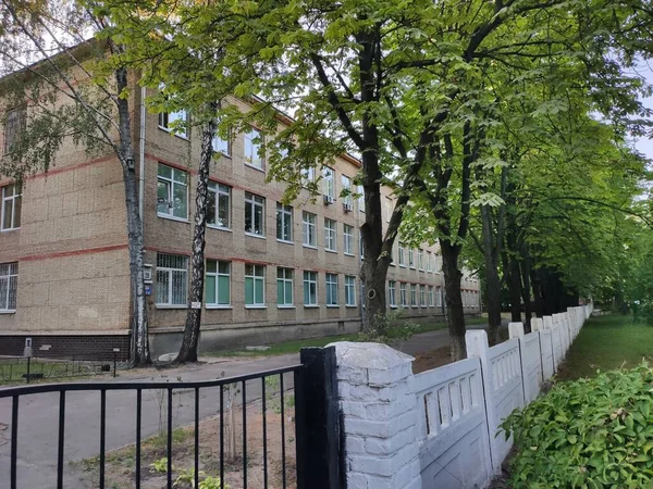 Das Territorium Der Alten Ziegelschule Mit Dem Hof — Stockfoto