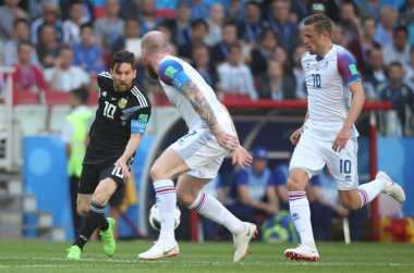 16.06.2018. Moskova, Rusya: Messi ve Sigurdsson FIFA Dünya Kupası Rusya 2018, D grubu, maç sırasında eylem futbol maçı arasında Arjantin v İzlanda Moscow Spartak stadyumu.