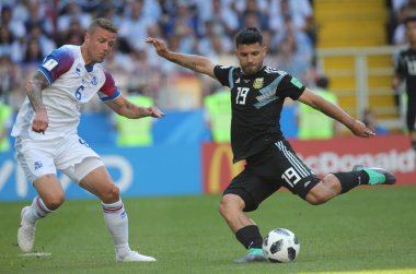 16.06.2018. Moskova, Rusya: Sergio Aguero futbol gol ve Arjantin v İzlanda Moscow Spartak Stadyumu arasında FIFA Dünya Kupası Rusya 2018, D grubu, futbol maçı maç sırasında kutluyor.
