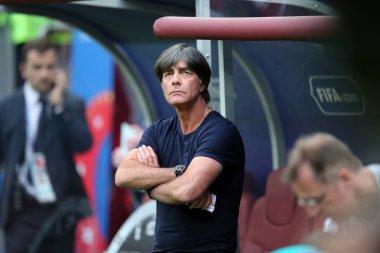 17.06.2018. Moskova, Rusya: Joachim Loew sırasında FIFA Dünya Kupası Rusya 2018, F Grubu, futbol maç arasında Almanya v Meksika Moskova'da Lujniki Stadyumu.