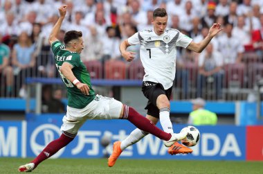 17.06.2018. Moskova, Rusya: Almanya v Meksika Moskova'da Lujniki Stadyumu arasında Herrera ve Layun eylem sırasında futbol FIFA Dünya Kupası Rusya 2018, F grubu eşleme.
