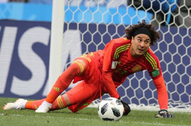 17.06.2018. Moskova, Rusya: Ochoa, futbol FIFA Dünya Kupası Rusya 2018, F Grubu sırasında eylem maç arasında Almanya v Meksika Moskova'da Lujniki Stadyumu.