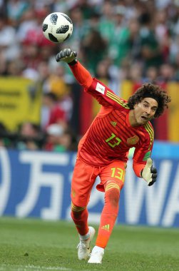 17.06.2018. Moskova, Rusya: Ochoa, futbol FIFA Dünya Kupası Rusya 2018, F Grubu sırasında eylem maç arasında Almanya v Meksika Moskova'da Lujniki Stadyumu.