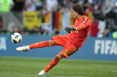 17.06.2018. Moskova, Rusya: Ochoa, futbol FIFA Dünya Kupası Rusya 2018, F Grubu sırasında eylem Almanya v Meksika Moskova'da Lujniki Stadyumu arasında eşleme.