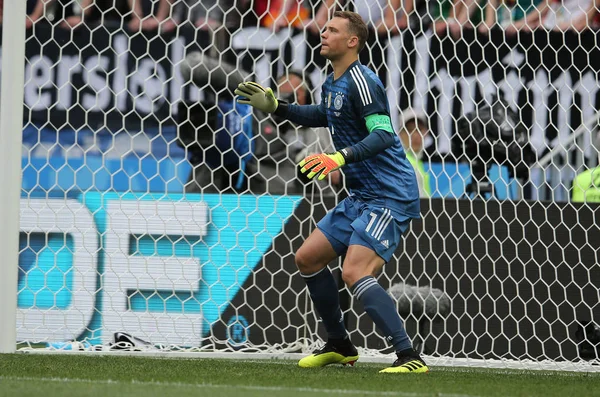 17.06.2018. Moskova, Rusya: Neuer eylem sırasında FIFA Dünya Kupası Rusya 2018, F Grubu, futbol maç arasında Almanya v Meksika Moskova'da Lujniki Stadyumu.