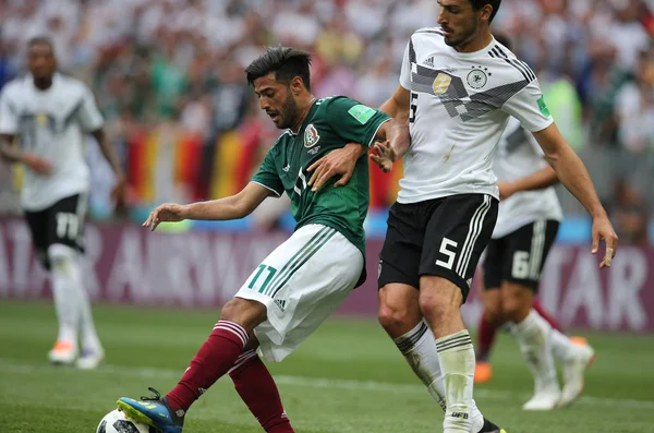 17.06.2018. Moskova, Rusya: Almanya v Meksika Moskova'da Lujniki Stadyumu arasında Vela ve Hummel eylem sırasında futbol FIFA Dünya Kupası Rusya 2018, F grubu eşleme.