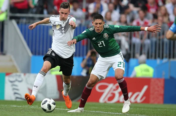 17.06.2018. Moskova, Rusya: Almanya v Meksika Moskova'da Lujniki Stadyumu arasında Draxler ve Alvarez eylem sırasında futbol FIFA Dünya Kupası Rusya 2018, F grubu eşleme.