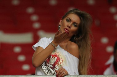 Moskova, Rusya - 19th Haziran 2018: FIFA Dünya Kupası Rusya 2018, H Grubu, futbol tribünlerde Polonya ve Senegal taraftarlara Polonya vs Senegal Moscow Spartak Stadyumu arasında eşleme.