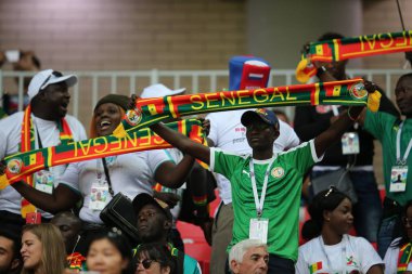 Moskova, Rusya - 19th Haziran 2018: FIFA Dünya Kupası Rusya 2018, H Grubu, futbol tribünlerde Polonya ve Senegal taraftarlara Polonya vs Senegal Moscow Spartak Stadyumu arasında eşleme.