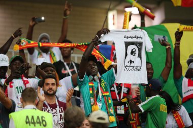 Moskova, Rusya - 19th Haziran 2018: FIFA Dünya Kupası Rusya 2018, H Grubu, futbol tribünlerde Polonya ve Senegal taraftarlara Polonya vs Senegal Moscow Spartak Stadyumu arasında eşleme.