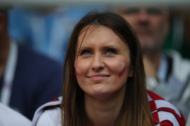 Moskova, Rusya - 19th Haziran 2018: FIFA Dünya Kupası Rusya 2018, H Grubu, futbol tribünlerde Polonya ve Senegal taraftarlara Polonya vs Senegal Moscow Spartak Stadyumu arasında eşleme.