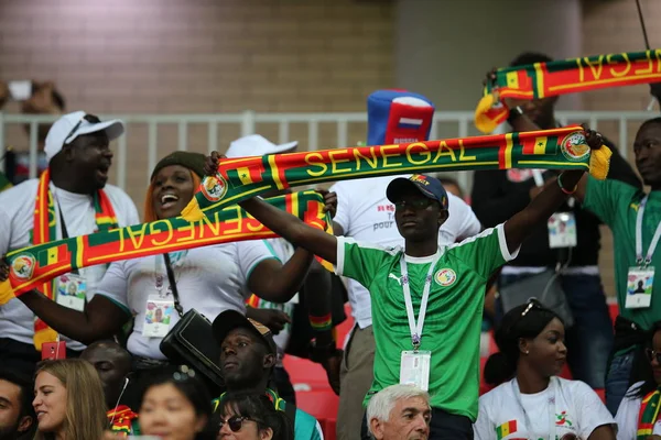 Moskova, Rusya - 19th Haziran 2018: FIFA Dünya Kupası Rusya 2018, H Grubu, futbol tribünlerde Polonya ve Senegal taraftarlara Polonya vs Senegal Moscow Spartak Stadyumu arasında eşleme.