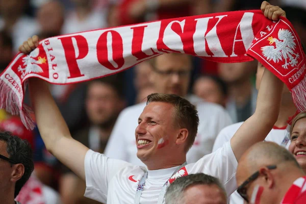 Moskwa Rosyjski Czerwca 2018 Polska Senegalu Kibiców Trybunach Piłce Nożnej — Zdjęcie stockowe