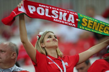 Moskova, Rusya - 19th Haziran 2018: FIFA Dünya Kupası Rusya 2018, H Grubu, futbol tribünlerde Polonya ve Senegal taraftarlara Polonya vs Senegal Moscow Spartak Stadyumu arasında eşleme.