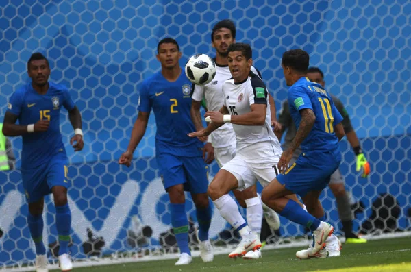 Saint Petersburg, Rusya - 22 Haziran 2018: Cristian Gamboa eylem sırasında FIFA Dünya Kupası Rusya 2018, E Grubu, futbol maçı Brezilya V Kosta Rika arasında