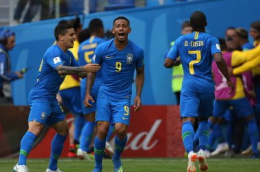 22.06.2018. Saint Petersburg, Rusya: Philippe Coutinho Skor Gol kutlamak ve FIFA Dünya Kupası Rusya 2018, E Grubu, futbol Brezilya V Costarica Saint Petersburg Stadyumu arasında eşleme.