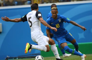 22.06.2018. Saint Petersburg, Rusya: Neymar eylem sırasında FIFA Dünya Kupası Rusya 2018, E Grubu, futbol maç arasında Brezilya V Costarica Saint Petersburg Stadyumu.
