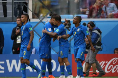 22.06.2018. Saint Petersburg, Rusya: Philippe Coutinho Skor Gol kutlamak ve FIFA Dünya Kupası Rusya 2018, E Grubu, futbol Brezilya V Costarica Saint Petersburg Stadyumu arasında eşleme.