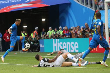 22.06.2018. Saint Petersburg, Rusya: Neymar Skor Gol kutlamak ve FIFA Dünya Kupası Rusya 2018, E Grubu, futbol Brezilya V Costarica Saint Petersburg Stadyumu arasında eşleme.