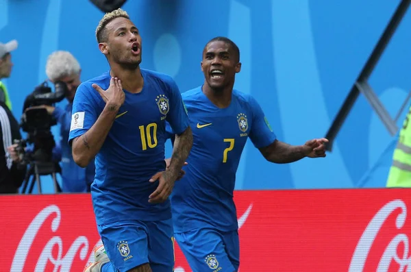 2018 São Petersburgo Rússia Neymar Score Gol Celebrate Copa Mundo — Fotografia de Stock