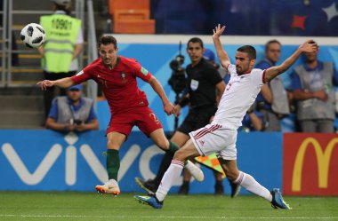 25.06.2018. Saransk, Rusça: Bruno Alves eylem FIFA Dünya Kupası Rusya 2018, B grubu, futbol sırasında Iran V Portekiz Mordovia Saransk Arena Stadyumu arasında eşleme.