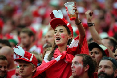 26.06.2018. Moskova, Rusya: Danimarka fanlar üzerinde duruyor FIFA Dünya Kupası Rusya 2018, C grubu, futbolda Danimarka V Fransa Luzhniki Stadı Moskova arasında eşleme.