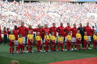 26.06.2018. Moskova, Rusya: Danimarka takım sırasında marşı daha önce FIFA Dünya Kupası Rusya 2018, C grubu, futbol maçı Danimarka V Fransa Moskova'da Lujniki Stadyumu.