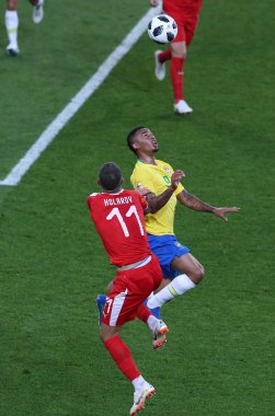 27.06.2018. Moskova, Rusya: Kolarov, Gabriel İsa, Sırbistan Vs Brezilya yılında Spartak stadyumu Moskova'da FIFA Dünya Kupası Rusya 2018, E Grubu, futbol maçı sırasında eylem.