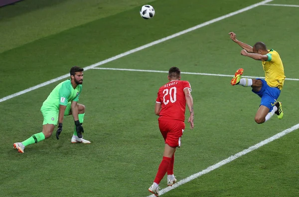 27.06.2018. Moskova, Rusya: Alisson, Miranda, futbol FIFA Dünya Kupası Rusya 2018, E Grubu sırasında eylem Sırbistan Vs Brezilya yılında Spartak stadyumu Moskova'da arasında eşleme.