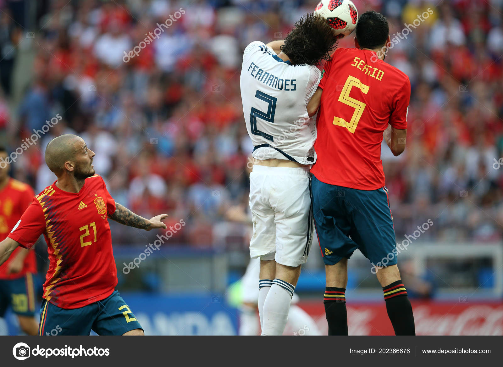 18 Moscow Russia Fernandes Sergio Busquets Action Fifa World Cup Stock Editorial Photo C M Iacobucci Tiscali It