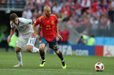 01.07.2018. Moskova, Rusya Federasyonu: Zobnin, eylem sırasında FIFA Dünya Kupası Rusya 2018, sekizlik İspanya Vs Rusya Moskova'da Lujniki Stadyumu arasındaki final futbol maçını David Silva.