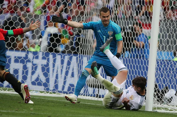 2018 Moscow Rússia Akinfeev Kutepov Ação Durante Copa Mundo Fifa — Fotografia de Stock